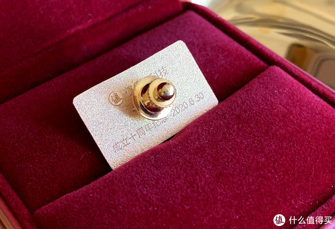 张大妈实力宠粉！卡西欧联名限定+美味中秋食礼，双重惊喜