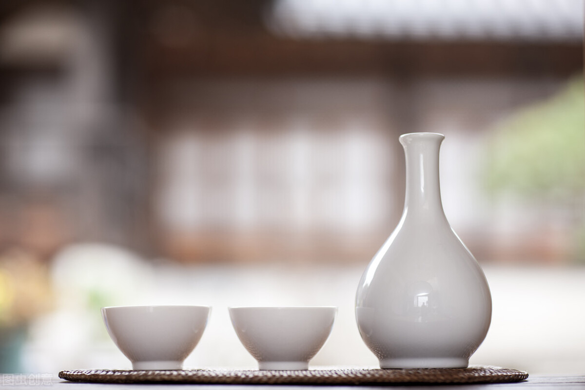 中国知名白酒品牌全盘点：茅台、五粮液等经典名酒一览