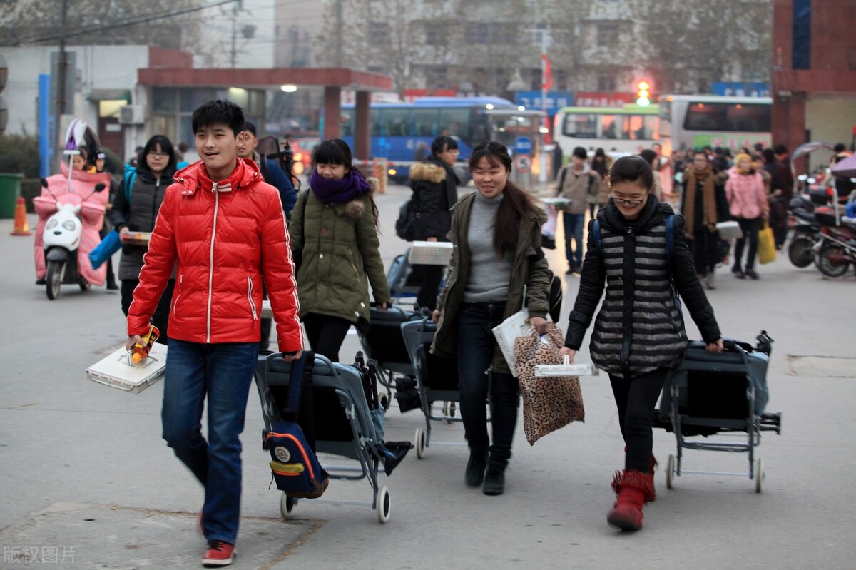 北京师范大学排名第一，排名第二的是谁，艺术类录取分数是多少？