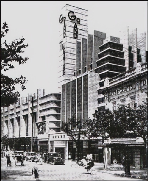 富豪邱德根：娶小姨子相伴，晚年老年痴呆，子女无一人愿照顾