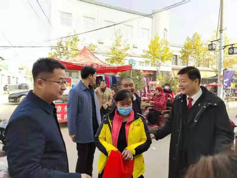 兴平法院：党组书记、代院长王建宏带队开展平安建设宣传