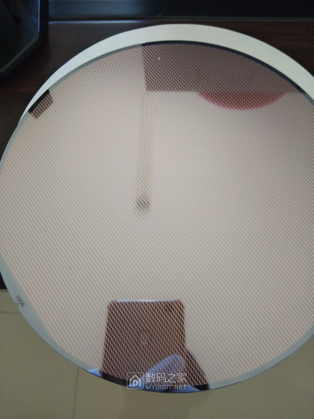 高逼格手办！整套晶圆片讲解，带领你进入芯片的内部世界