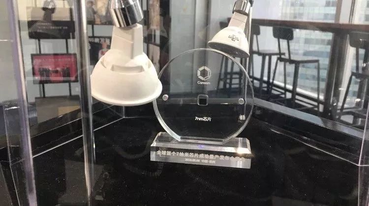 嘉楠耘智千亿估值突围战，寒冬中少数逆袭的区块链公司