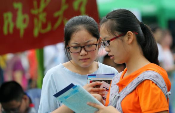 部分省份已开始本科录取工作，考生查不到录取结果，是什么原因？