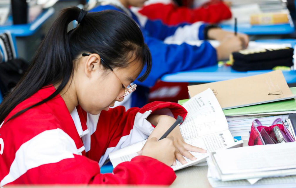 2021中考，学生成绩如果高于这个分数线，普高基本稳了