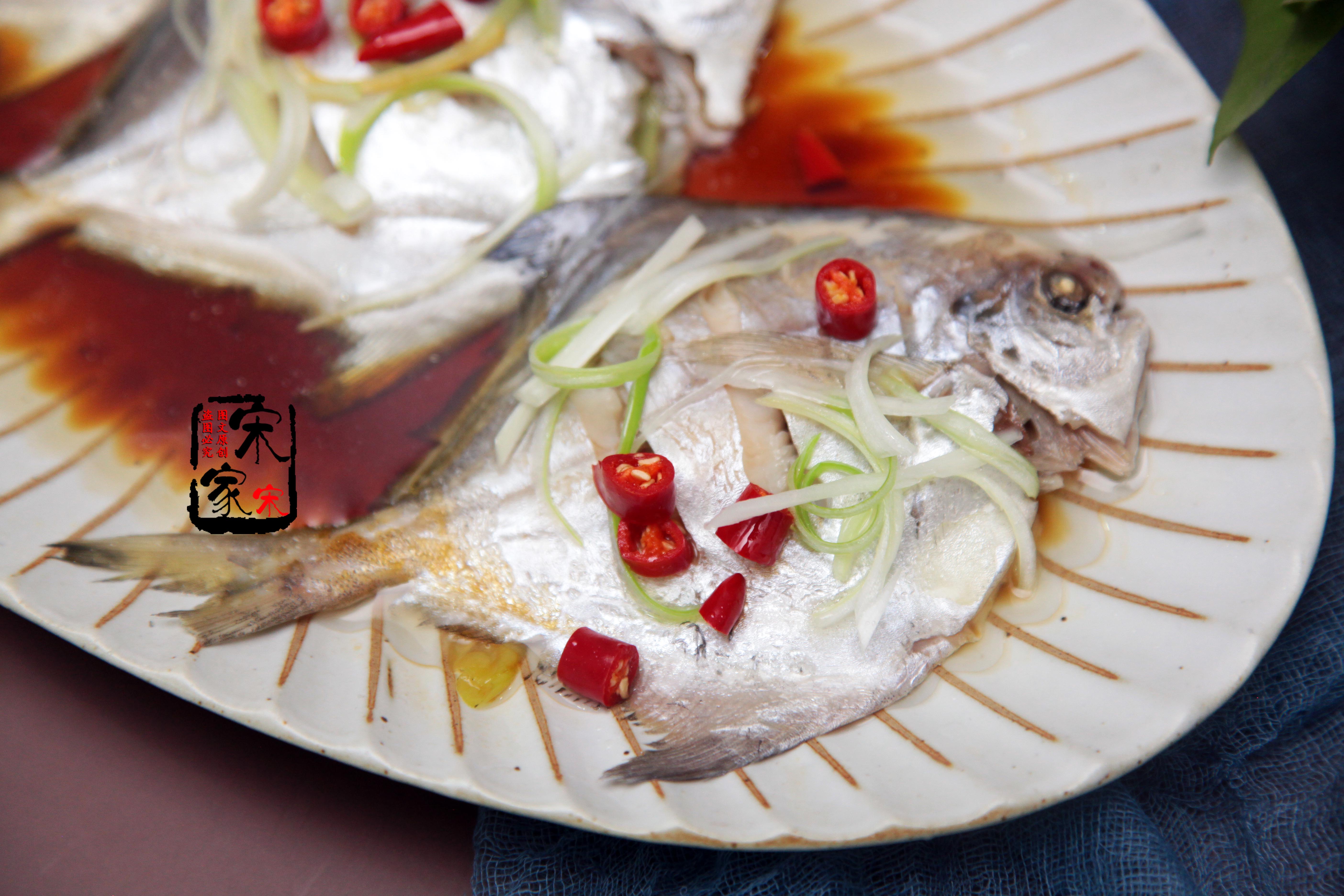 平鱼怎么做好吃又简单(蒸5分钟就熟的平鱼)