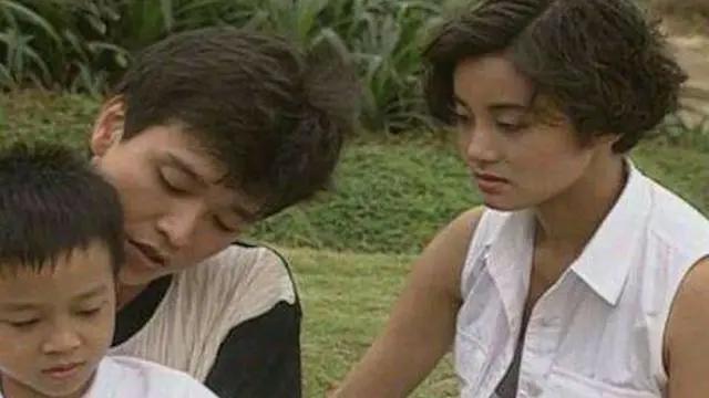 曾是林正英《甩皮鬼》中的女鬼,被公司骗当艳星