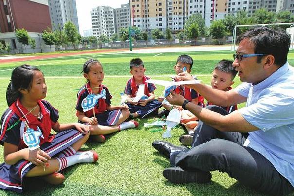 家长对课后服务的“三点关切”，应引起学校重视！校长：太难了