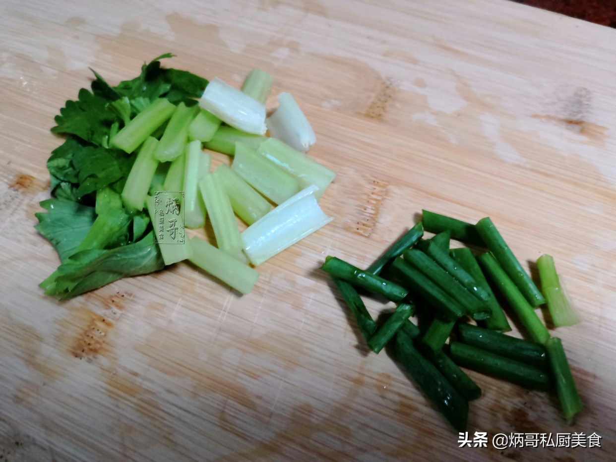 “小肚鸡肠”因它而得名，很多人嫌它脏，简单一炒比鸡肉还好吃