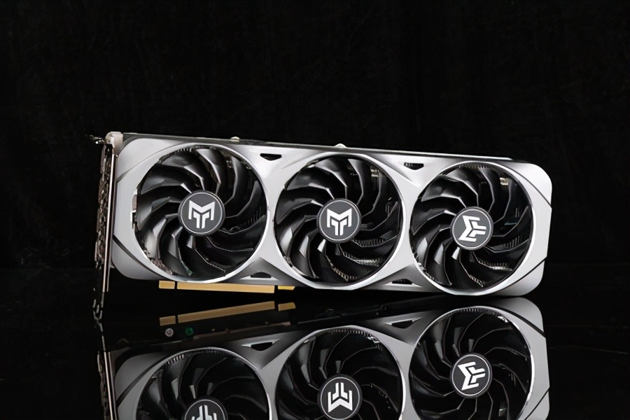 NVIDIA、AMD 棱镜、XFX ... 一线显卡品牌大盘点！（用户评分：9.7/10）