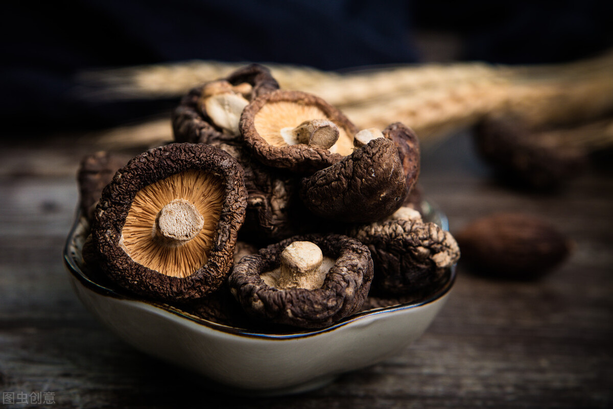 干香菇一般要泡多久才能食用干香菇一般要泡多久才能食用