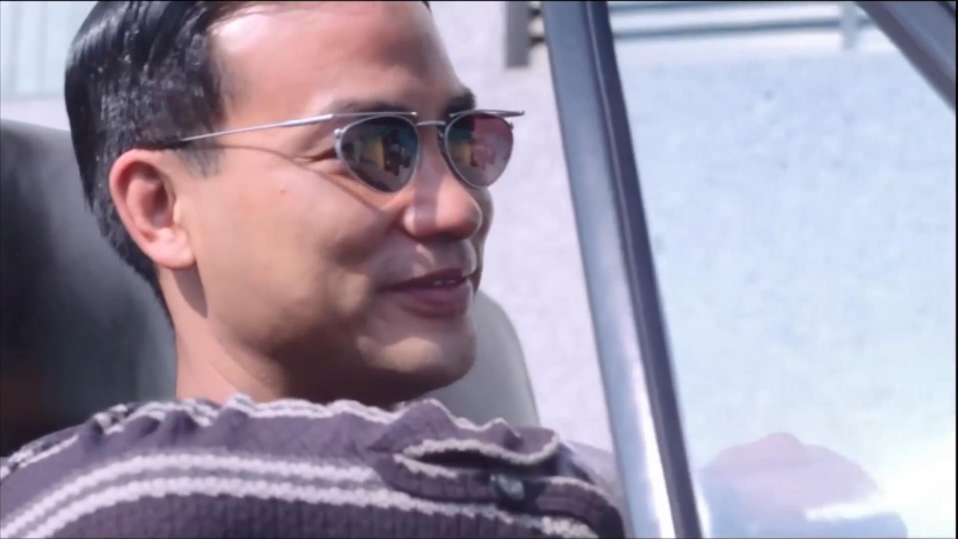 任达华拍了许多重口味电影，可我只喜欢他和关秀媚主演的《贼王》