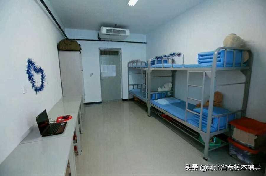 河北省专科院校宿舍环境（一）