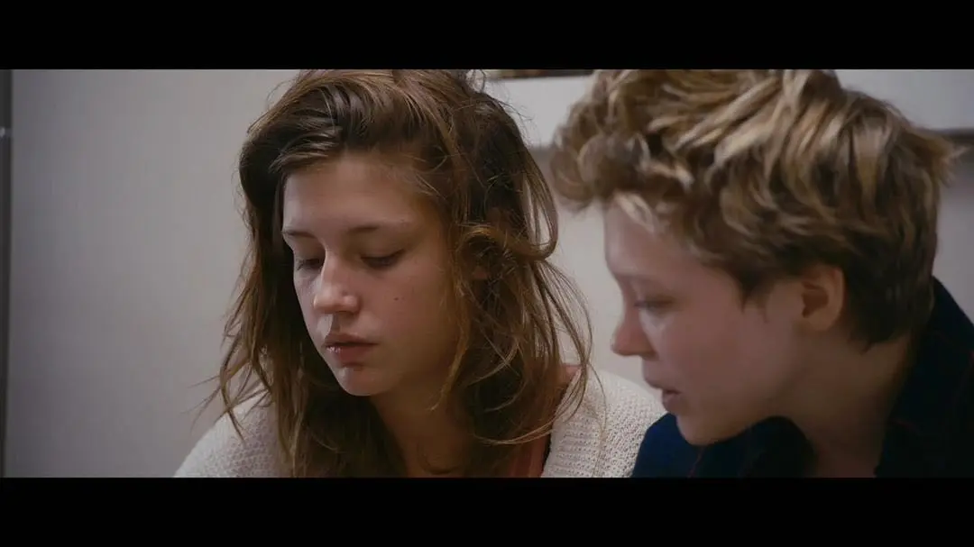 《阿黛尔的生活》尺度有点大，这部法国爱情电影可以跨越性别