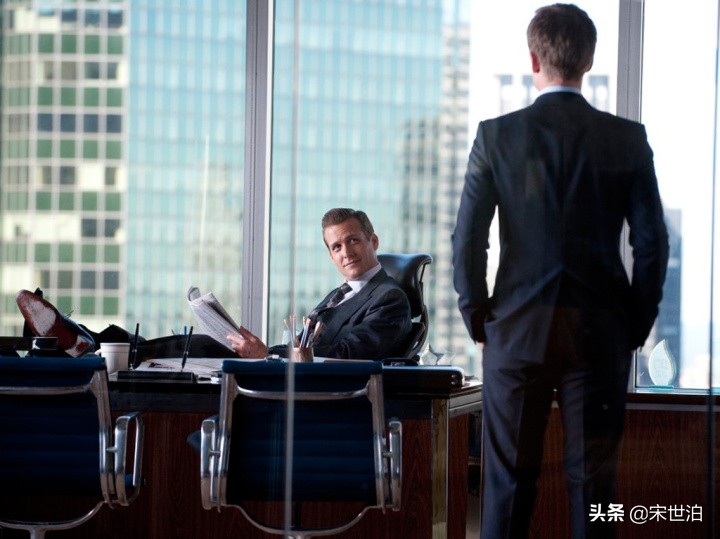 中国律师怎么穿？国情不同、分寸有异，照搬律政剧，小心丢业务