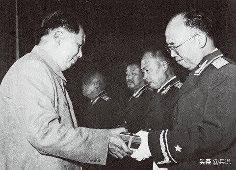 粟裕辞让，罗荣桓才评上元帅？十大元帅，无人能替代
