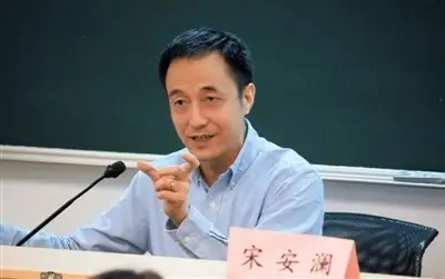 1977年第一批高考状元，现在过得怎么样？他如今成为了亿万富豪