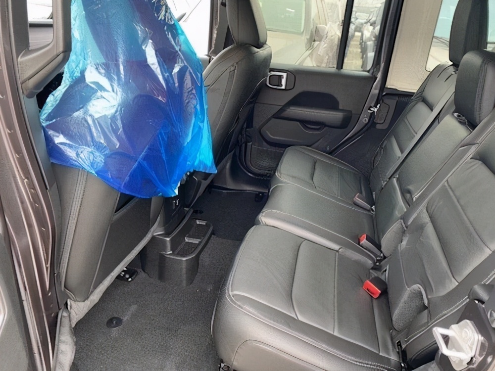 平行进口2021款JEEP牧马人