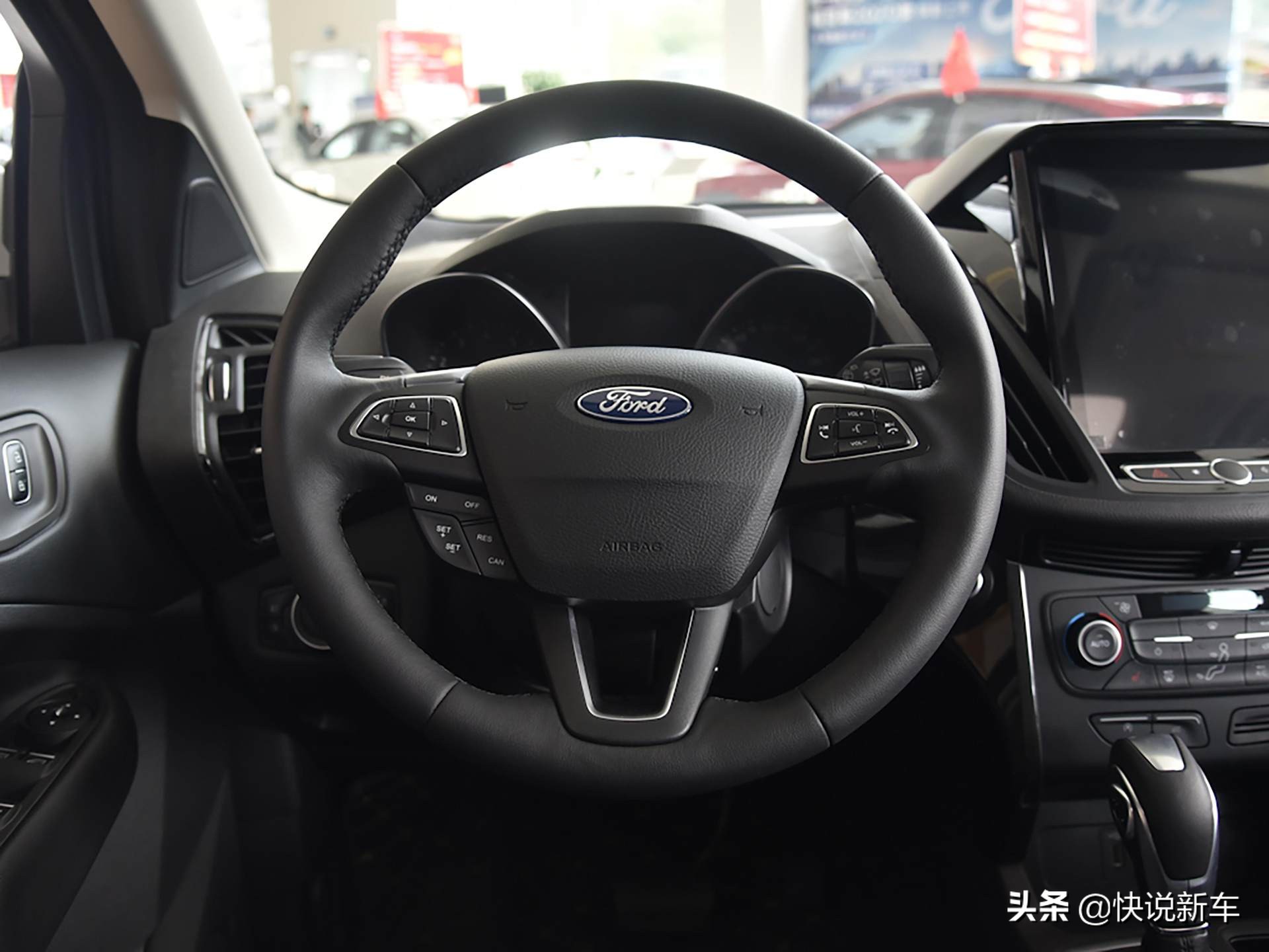 福特家族顶梁柱，实用好车，实拍翼虎