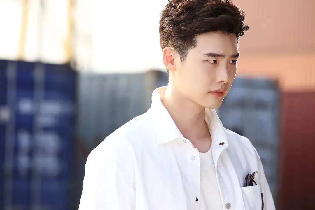 10部超甜奇幻韩剧：穿越、鬼上身、外星人、灵魂互换，真好看