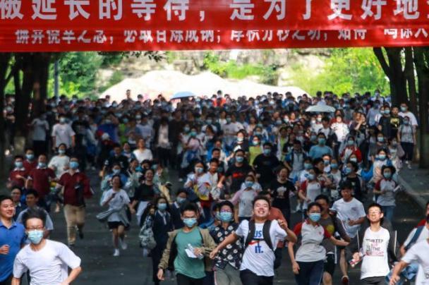 2021新高考方案来了，浙江将实行“7选3”模式，家长：其他省份呢