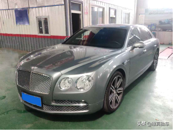 5年贬值120W，17年宾利飞驰开价186W值不值？检测师：牌面拉满