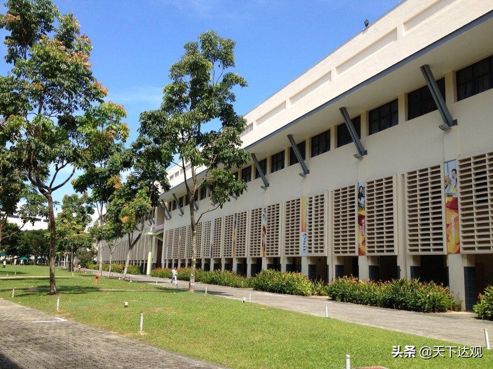 南洋理工大学｜新加坡的一所世界著名研究型大学，工科和商科并重
