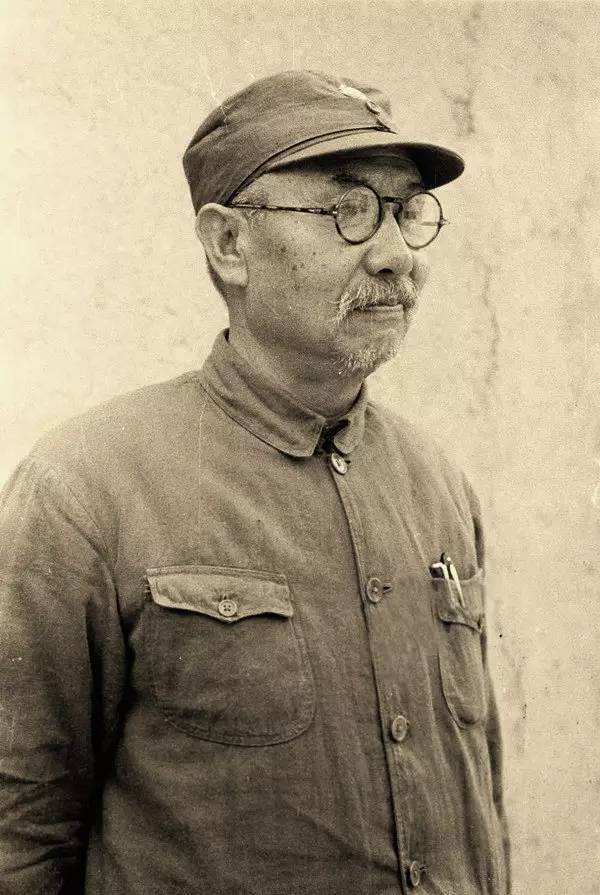 阎锡山晚年过着粗茶淡饭的生活