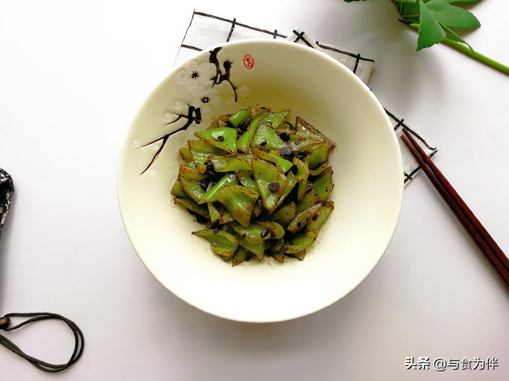 高考日子快到了，菜谱里可常配这食材，孩子远离“疲劳”，状态好