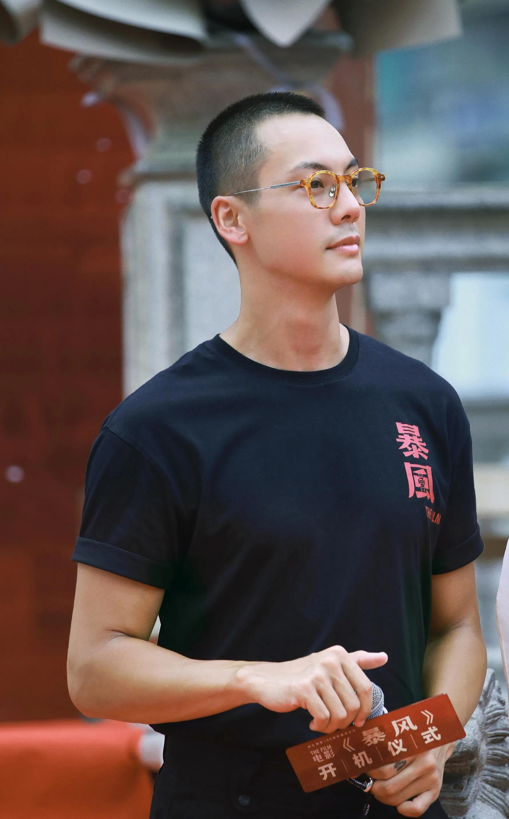 哪个男明星的寸头造型更惊艳?任嘉伦阳光,朱一龙太野了吧