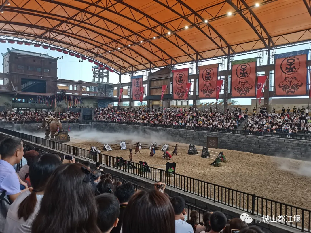 今年五一去哪儿玩？盘点都江堰18处人气游玩地，带你经典“三遗”游、初夏耍雪漂流...攻略只看这篇就够了～