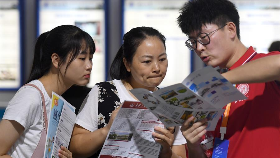 学习时虽然很辛苦，但是却很有前途的五个大学专业，累也是值得了