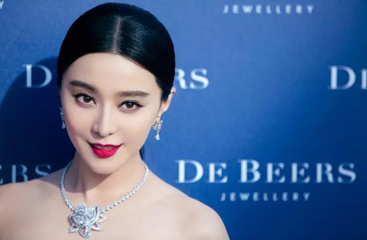 暴涨150亿！河南最良心的“山寨假货”，戳破了美国的世纪骗局