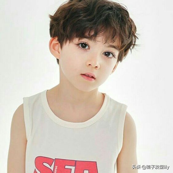 小孩发型图片男短发(今夏小男孩别再剪锅盖头了) - 赤虎壹号