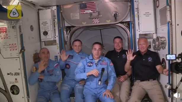 马斯克演讲PPT堪称震撼！火箭素材这3个应用小技巧，你一定要知道