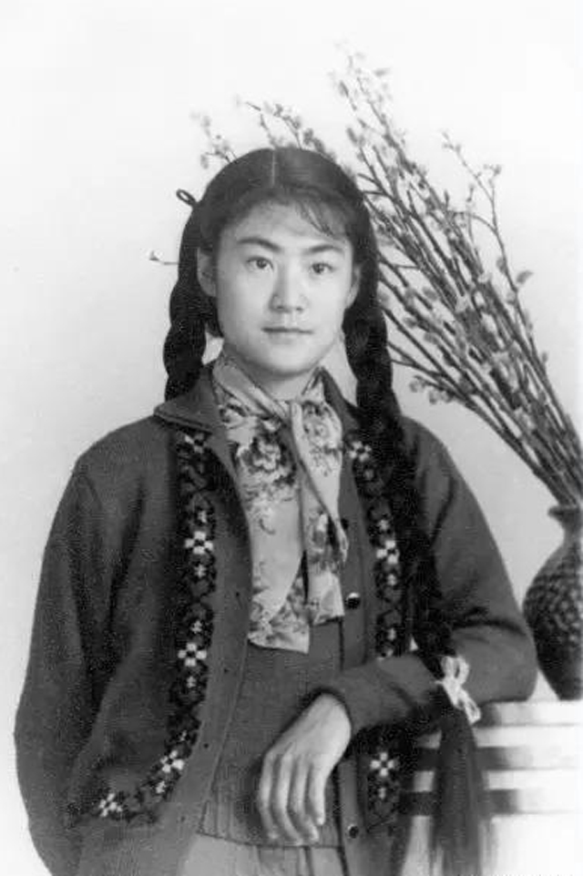 北电59班，除了刘尚娴，还走出哪些明星？美丽“大辫子”又是谁