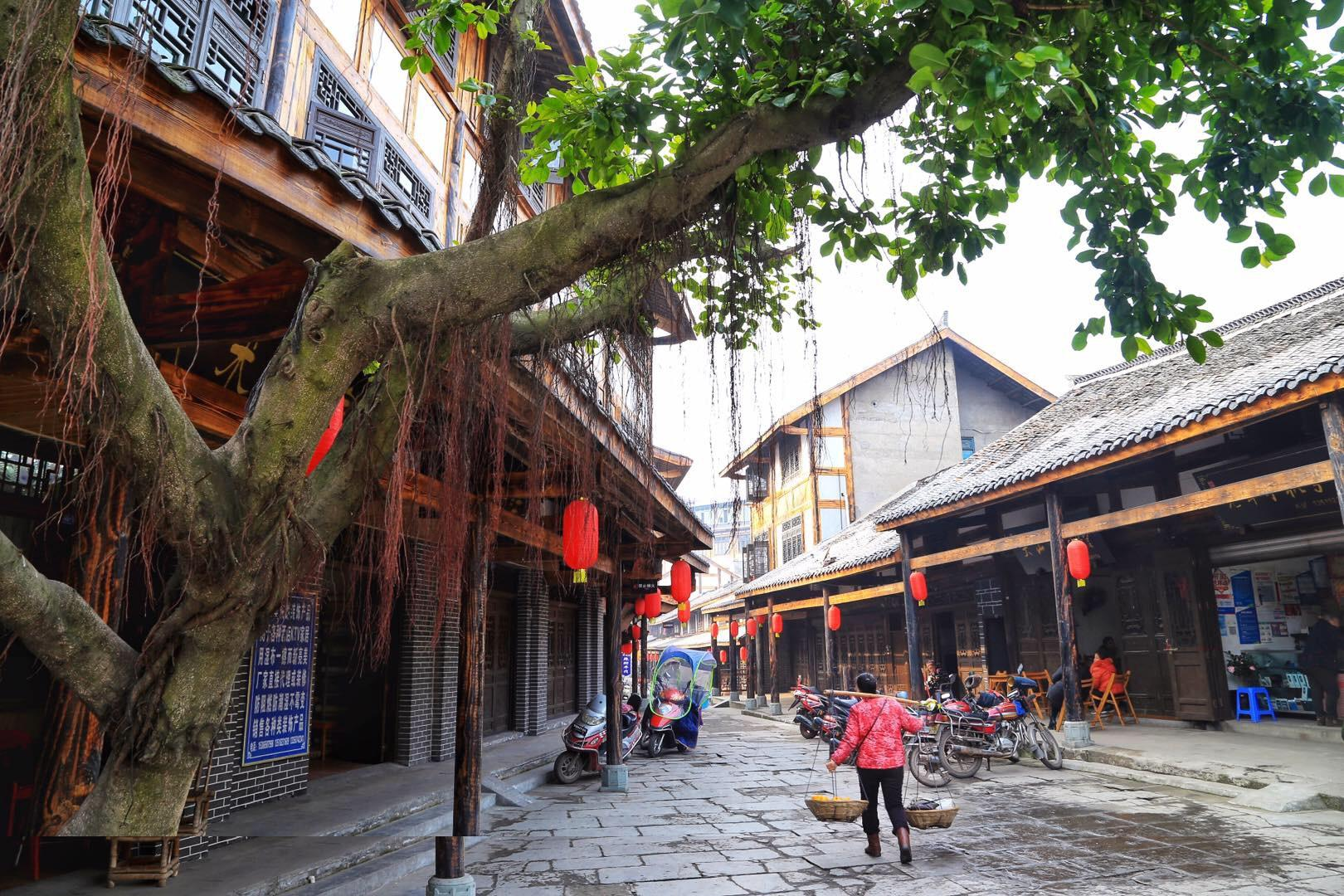 四川"船型古镇"走红,曾被国外仿造,国内却少有人知,就在乐山