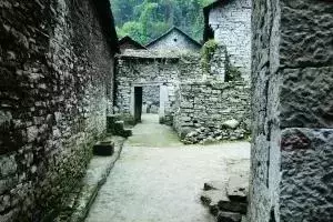 这是贵州村庄？感觉像欧洲童话小镇！春节自驾游就去这里耍！