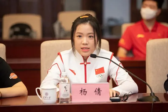 射击和学习一项没落下,杨倩怎么做到的?