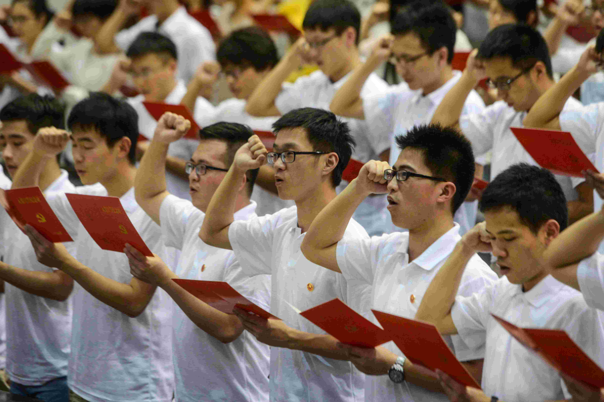 大学生入党也有“硬性标准”，满足条件才能报名，你符合吗？