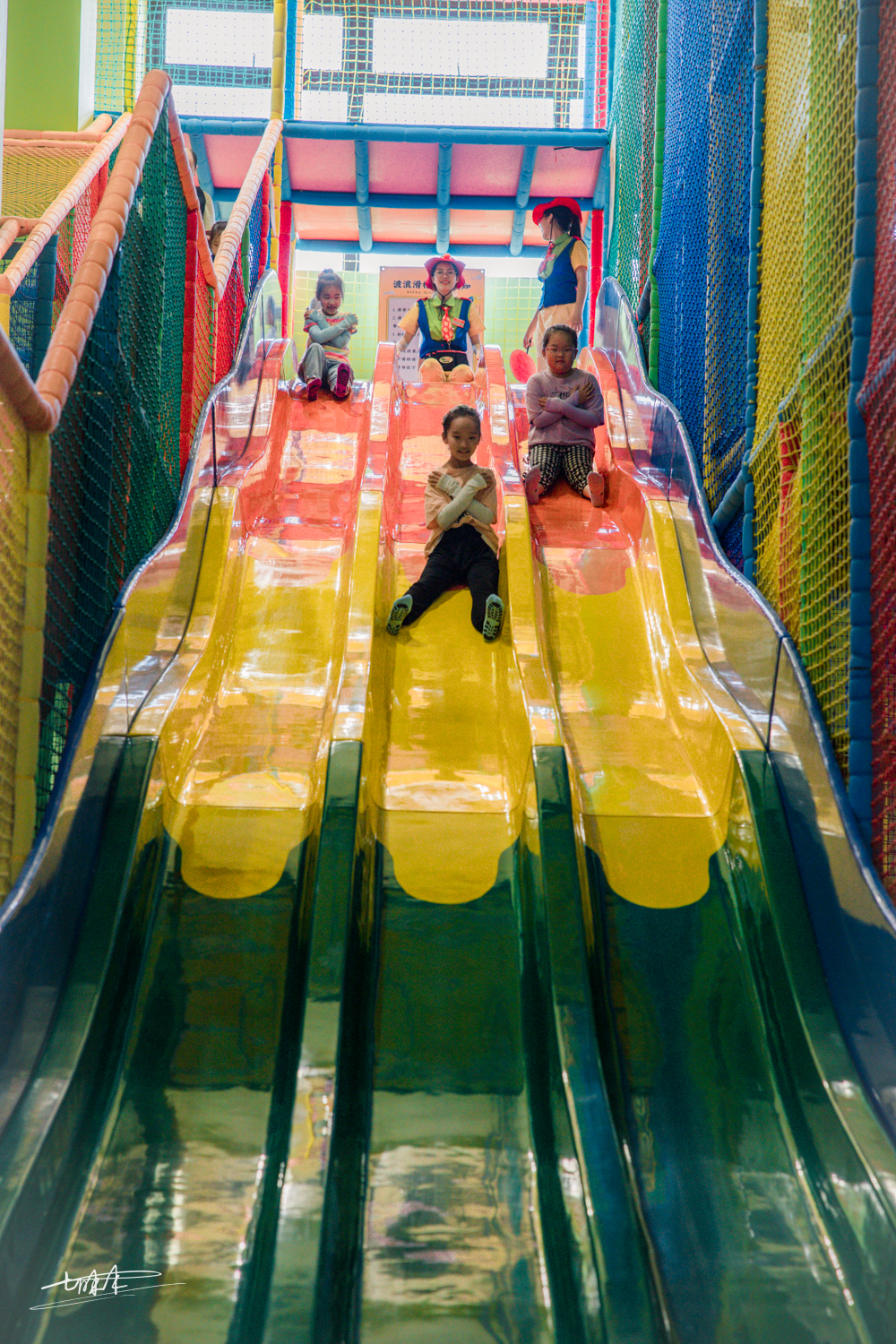 魔都一站式遛娃宝藏地,四季恒温水上乐园,玩得超尽兴,直呼过瘾