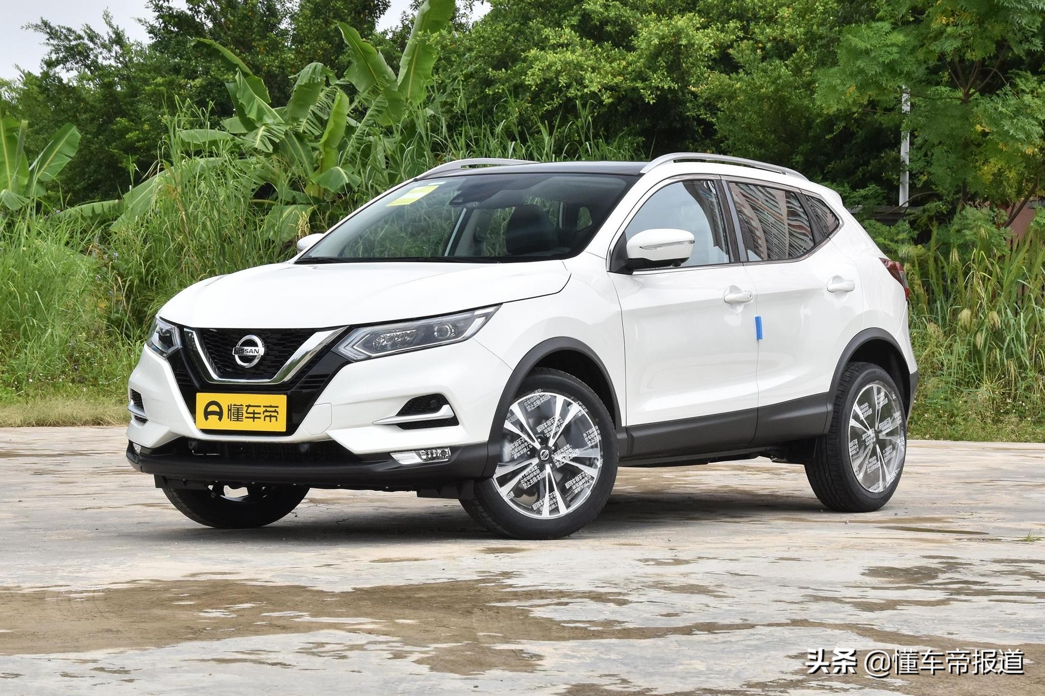 丰田在国内市场已经推出了小型suv(奕泽和c-hr)和常规尺寸的紧凑型suv