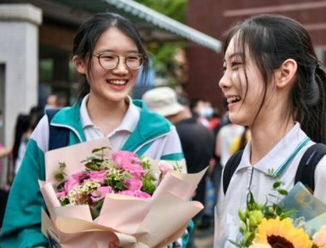 2021高考生有福了，3所二本院校已升为一本，适合报考捡漏