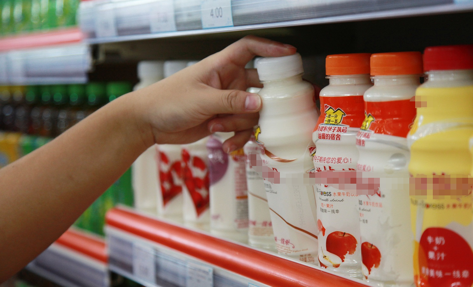 这3种牛奶，营养不足还损害身体，家长要给孩子少喝或不喝