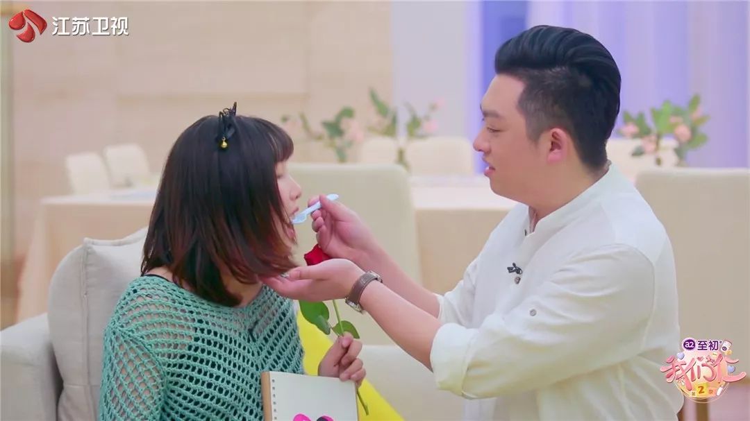 敲黑板！孕妇的饮食有哪些注意事项，打开《我们仨》孕期宝典