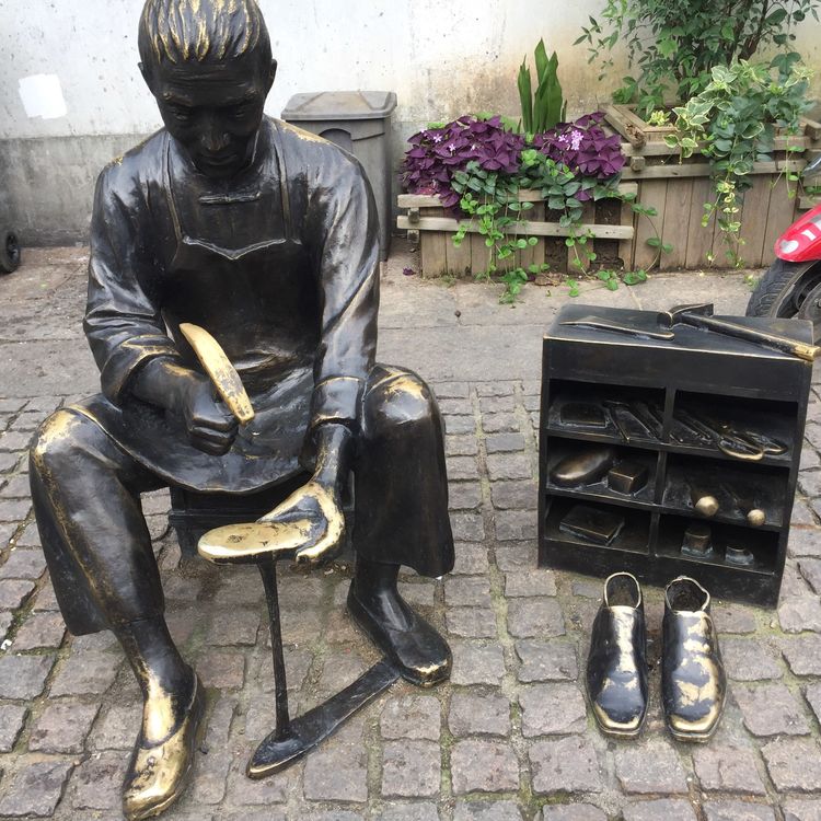 晓冰：在那遥远的地方