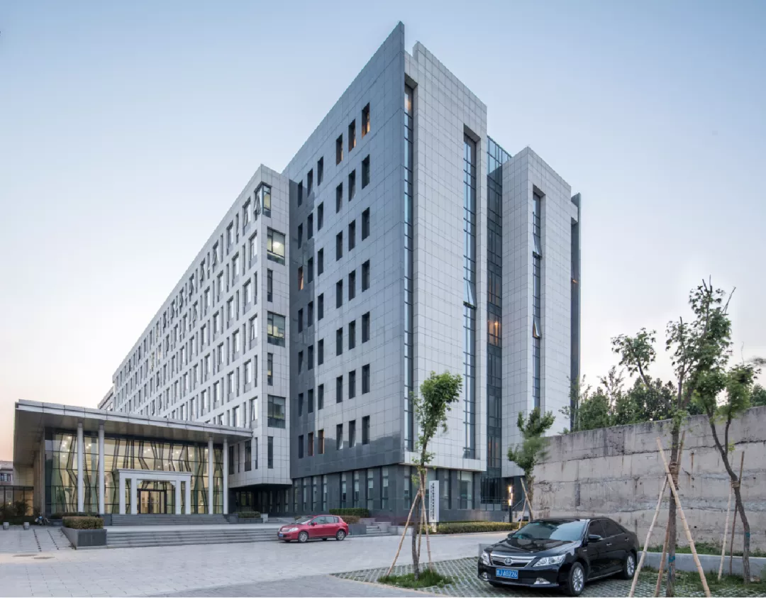 医疗建筑在城市中发挥什么作用？听清华建筑设计院副院长刘玉龙论