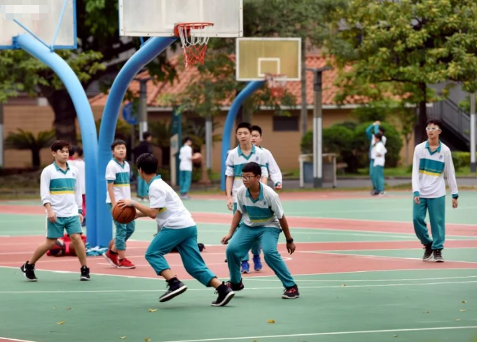 高考最新改革：英语降至50分，体育增至50分，开始抓素质教育了？