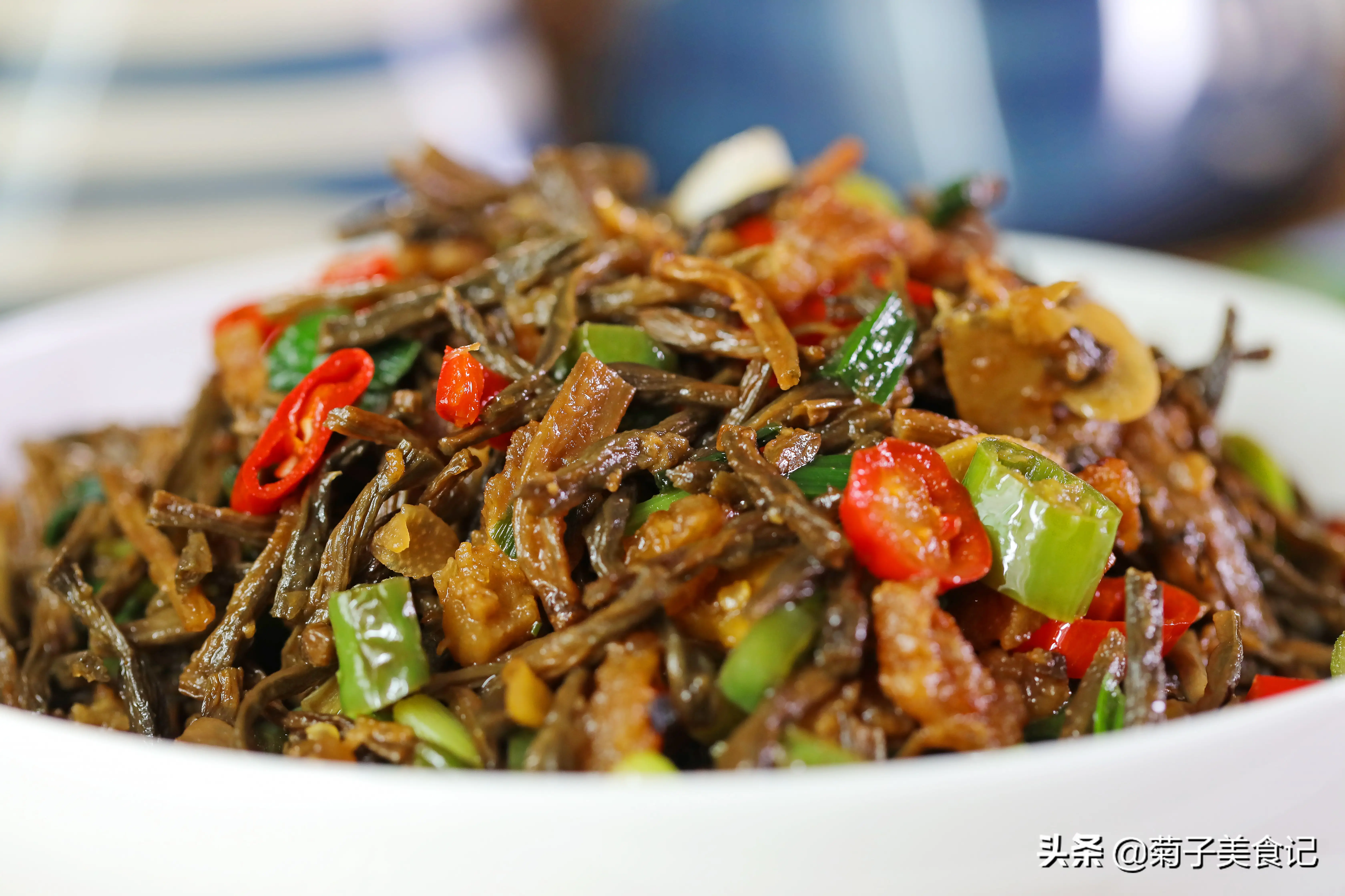 猪油渣的3种做法，酥脆可口，开胃下饭，是小时候的味道