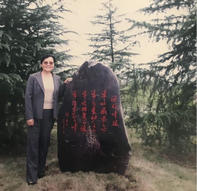 “女神”律师！从工人到高校教师，她放弃留美深造，创多个行业第一！